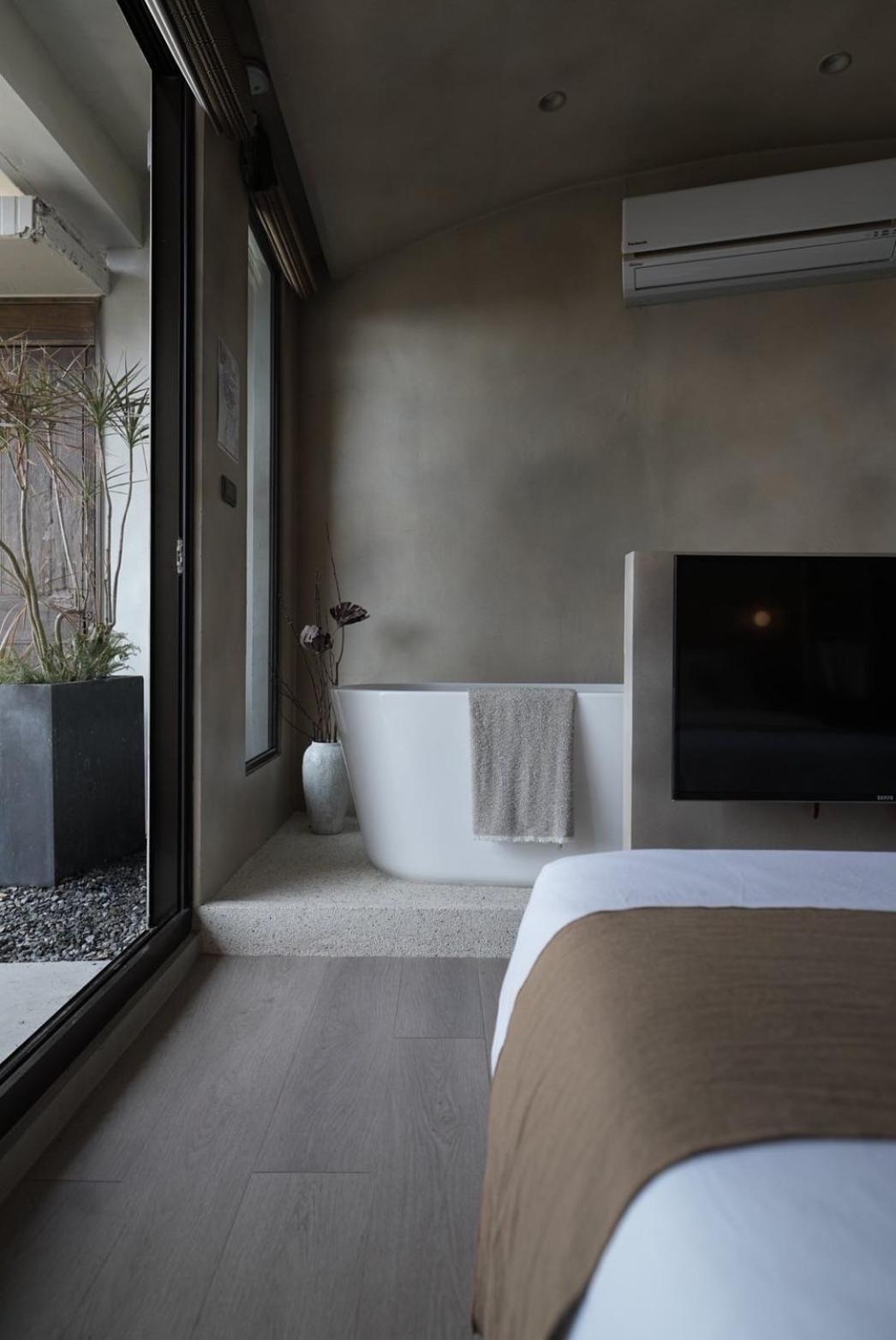 雲在山房 Apartment Джиуфен Екстериор снимка